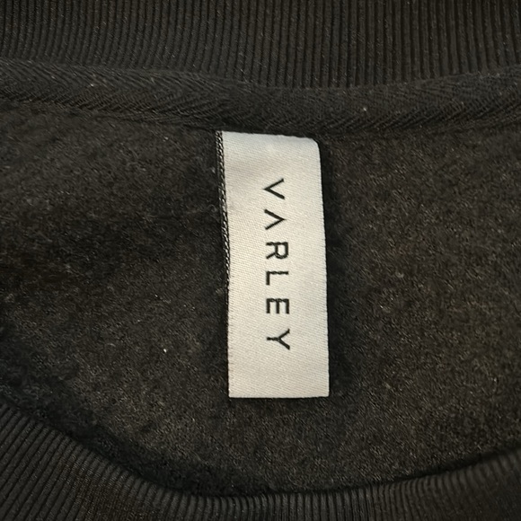 Varley Black Fleece Sherpa Pullover with Zipper Detail - Picture 5 of 9